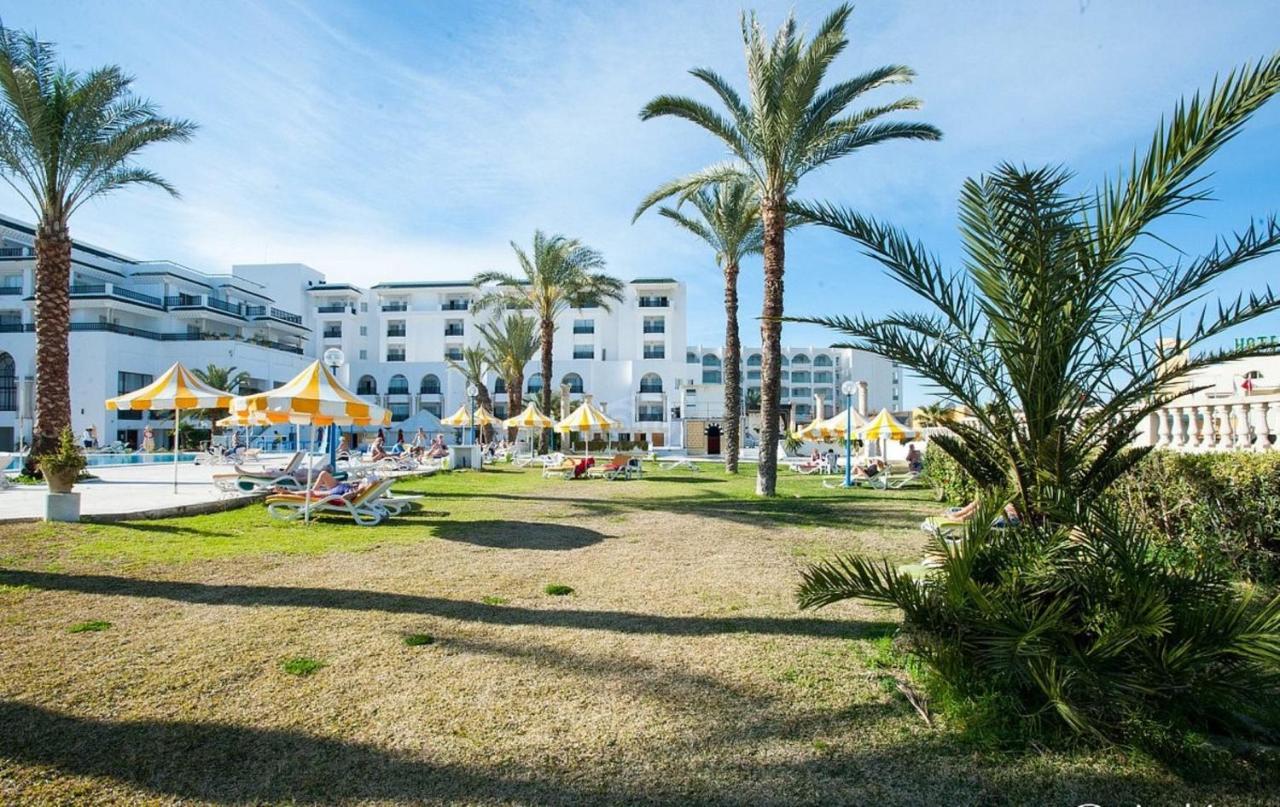 Riviera Hotel - Family Only Port El Kantaoui Ngoại thất bức ảnh