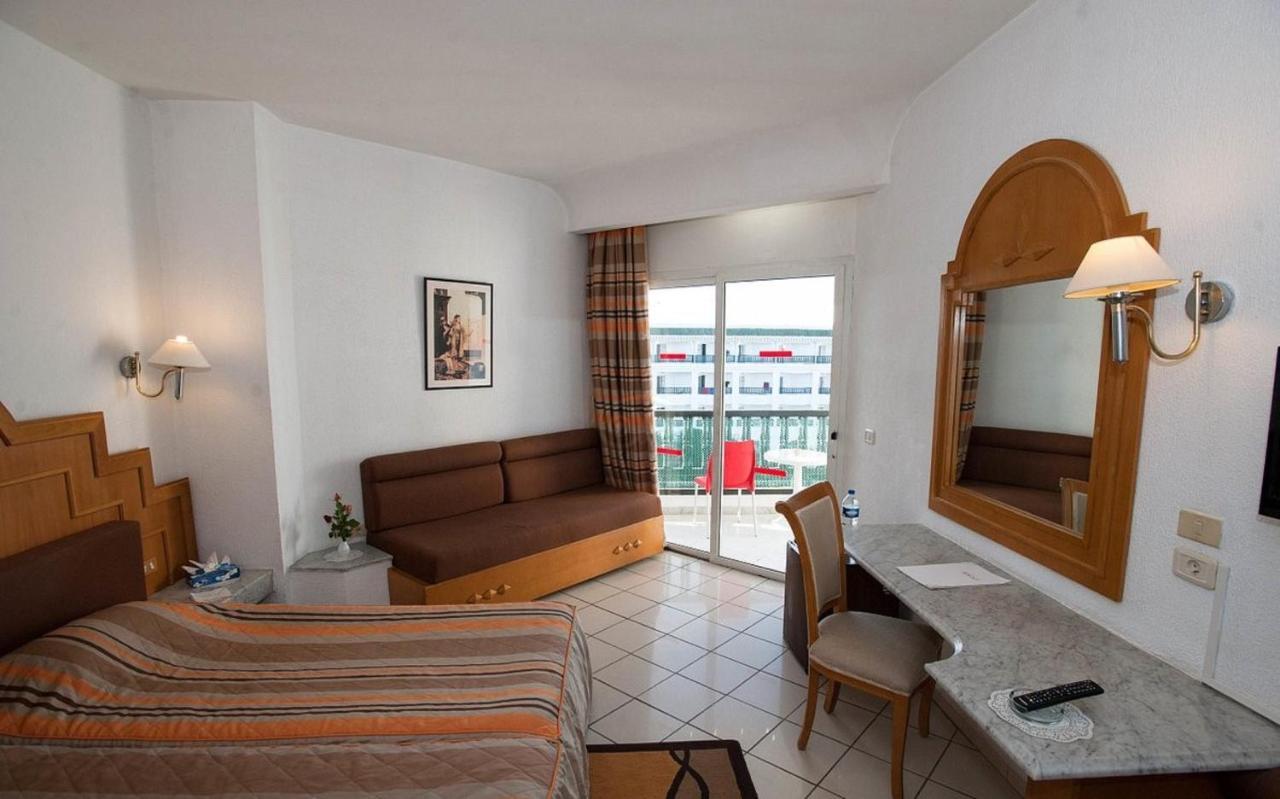 Riviera Hotel - Family Only Port El Kantaoui Ngoại thất bức ảnh