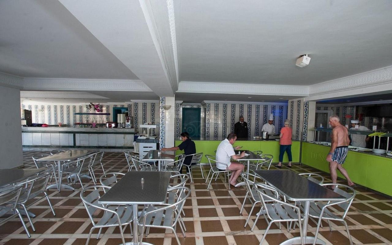 Riviera Hotel - Family Only Port El Kantaoui Ngoại thất bức ảnh